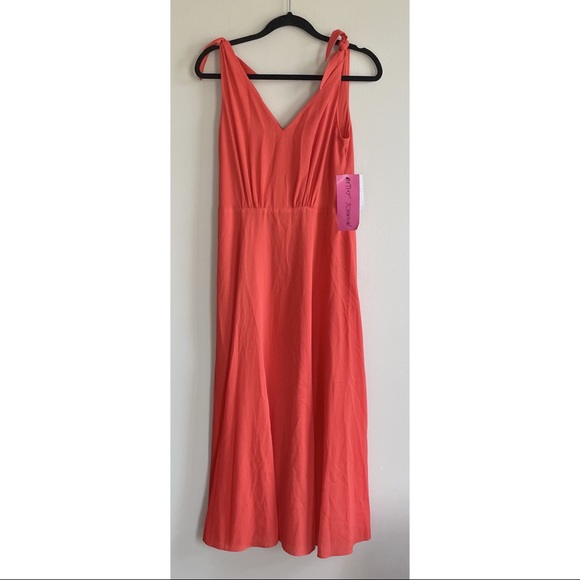 New. Betsey Johnson Georgette Crepe Sleeveless Dress Size 4 - Picture 2 of 7